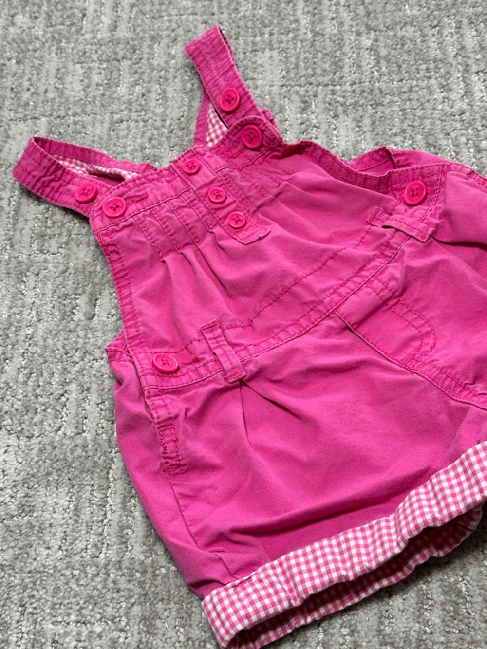 OshKosh B'gosh Bright Pink Gingham-Cuff Short Overalls | 18 months - Picture 3 of 9